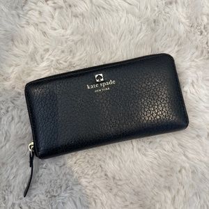 Kate Spade continental wallet